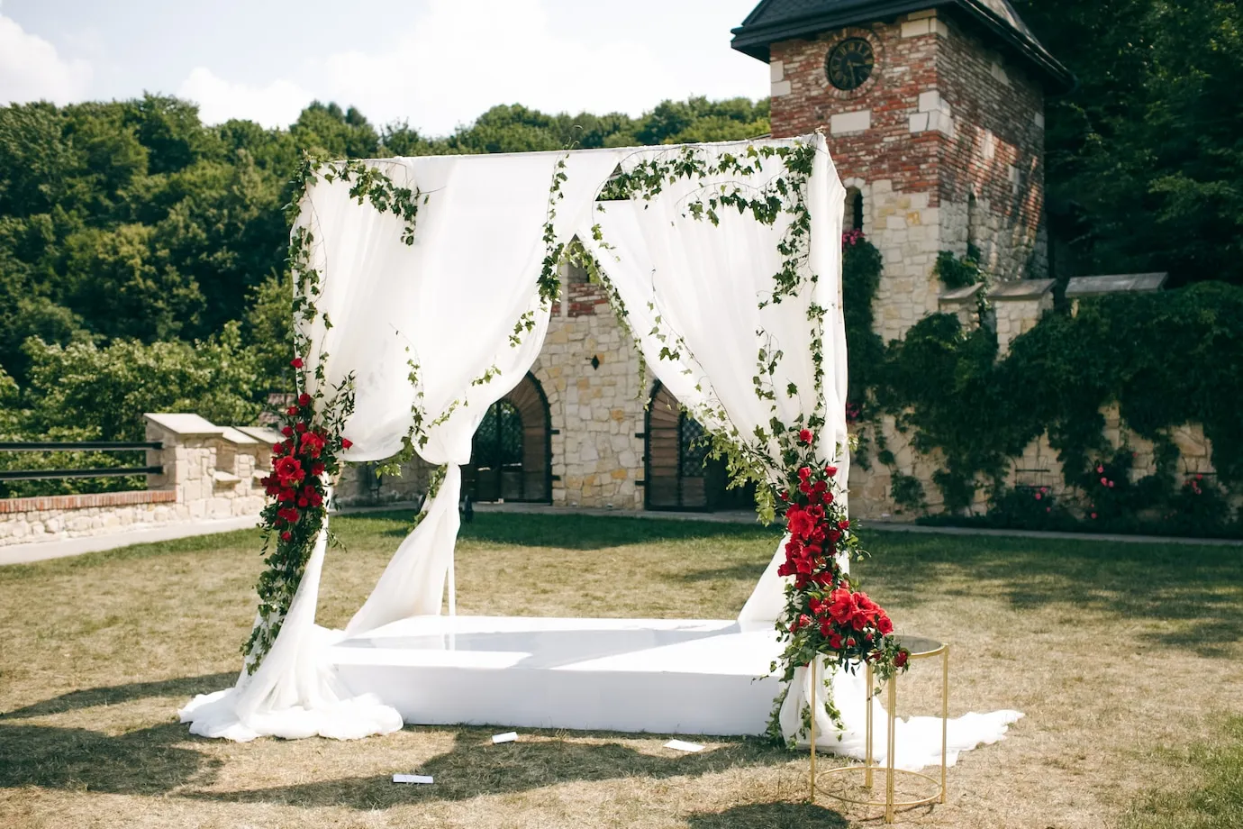 wedding tent decoration for wedding