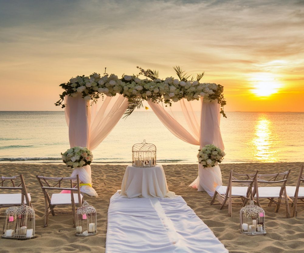 beach wedding decoration